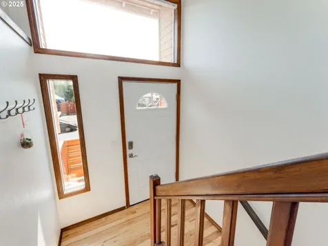229 SW 22nd Street Troutdale OR 97060