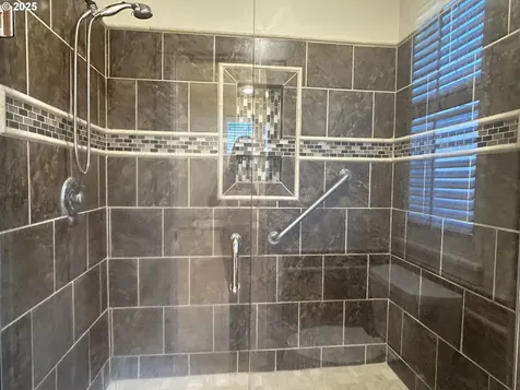 264 Naismith Boulevard Eugene OR 97404