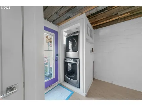 471 Greenwood Avenue Reedsport OR 97467