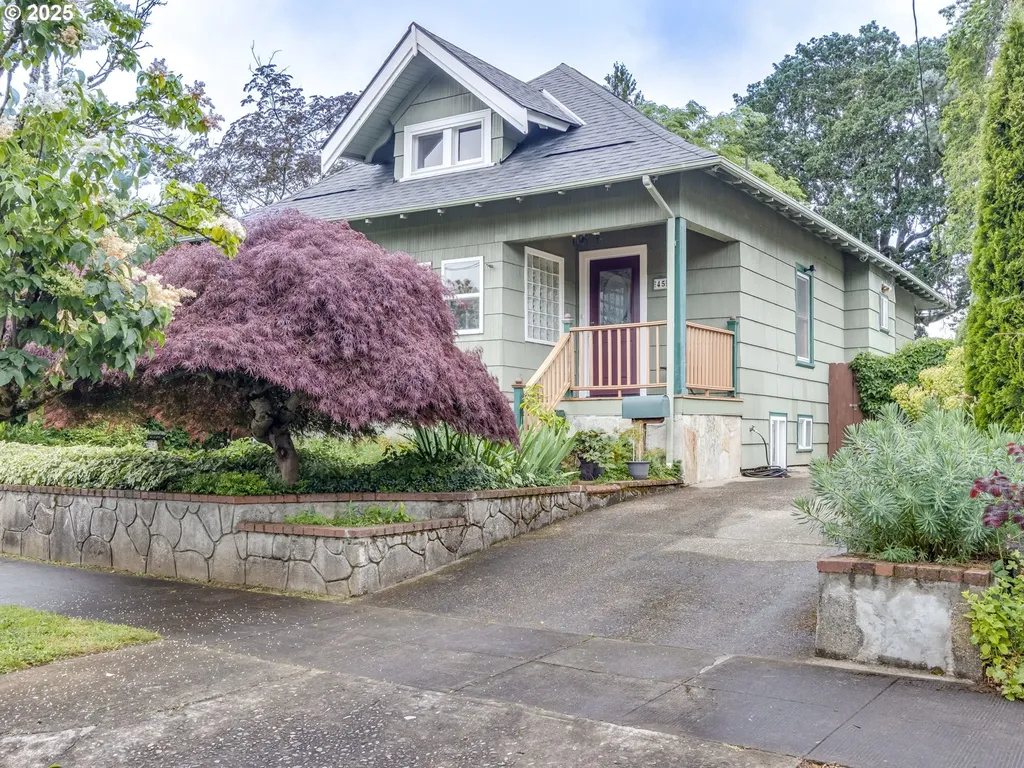 45 NE Baldwin Street Portland OR 97211