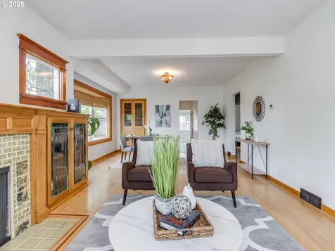 45 NE Baldwin Street Portland OR 97211