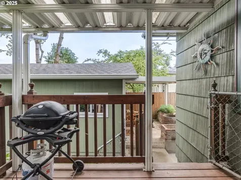 45 NE Baldwin Street Portland OR 97211