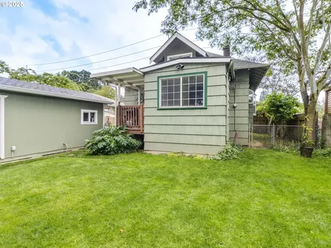 45 NE Baldwin Street Portland OR 97211