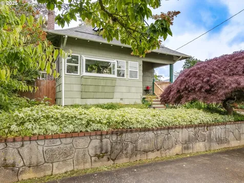45 NE Baldwin Street Portland OR 97211