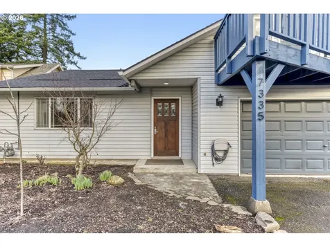 7335 SE Henderson Street Portland OR 97206