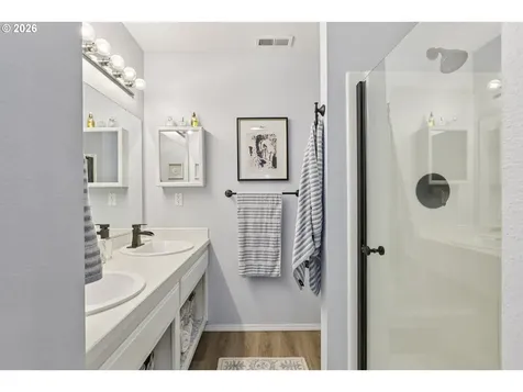 2764 E Mcloughlin Boulevard Vancouver WA 98661