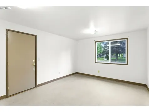 9209 NE 27th Street Vancouver WA 98662