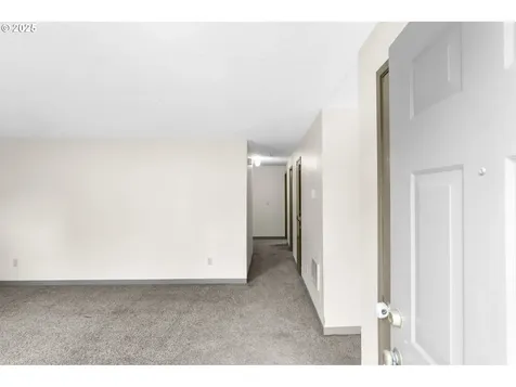 9209 NE 27th Street Vancouver WA 98662