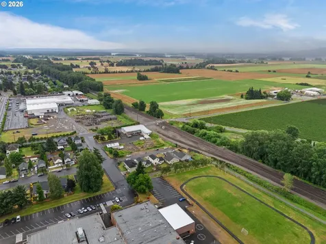 730 Bozarth Avenue Woodland WA 98674