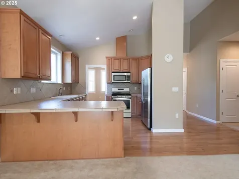 19328 Vincent Drive Oregon City OR 97045