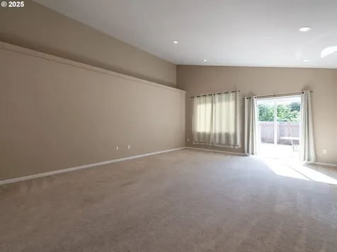 19328 Vincent Drive Oregon City OR 97045