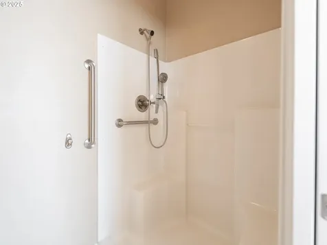 19328 Vincent Drive Oregon City OR 97045