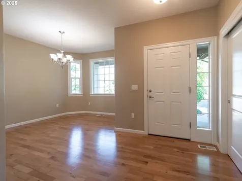 19328 Vincent Drive Oregon City OR 97045