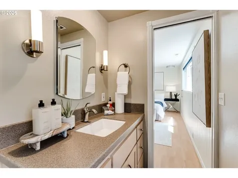 3185 Kevington Avenue Eugene OR 97405