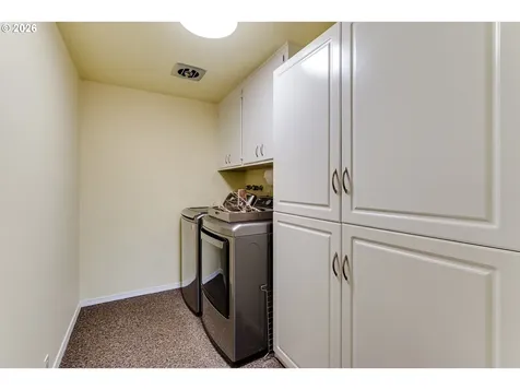 3185 Kevington Avenue Eugene OR 97405