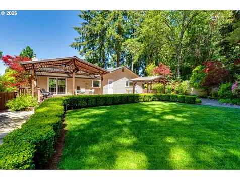 3185 Kevington Avenue Eugene OR 97405