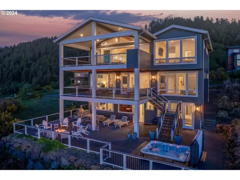 54150 S Beach Road Neskowin OR 97149