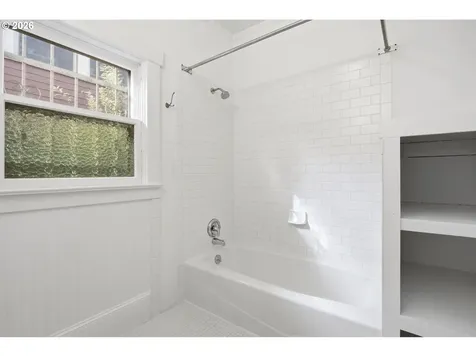 4036 NE Senate Street Portland OR 97232