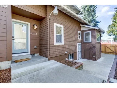 4036 NE Senate Street Portland OR 97232