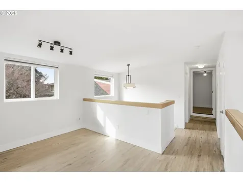 4036 NE Senate Street Portland OR 97232