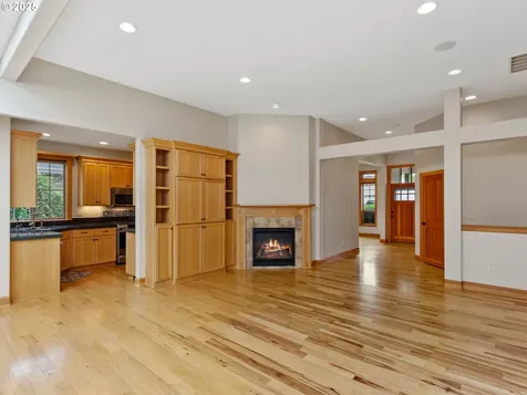 1466 NE 15th Avenue Canby OR 97013