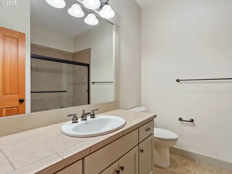 1466 NE 15th Avenue Canby OR 97013