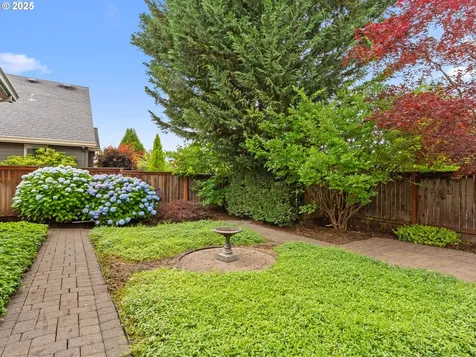 1466 NE 15th Avenue Canby OR 97013