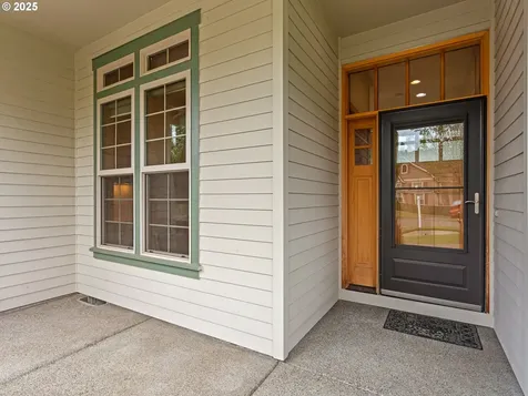 1466 NE 15th Avenue Canby OR 97013