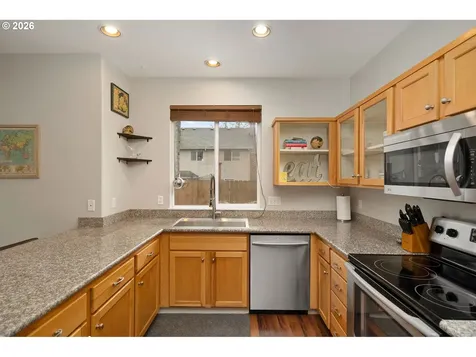 8330 SW Norfolk Lane Portland OR 97224