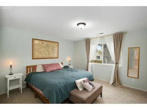 8330 SW Norfolk Lane Portland OR 97224