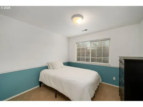8330 SW Norfolk Lane Portland OR 97224