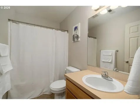 8330 SW Norfolk Lane Portland OR 97224