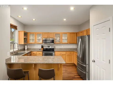 8330 SW Norfolk Lane Portland OR 97224
