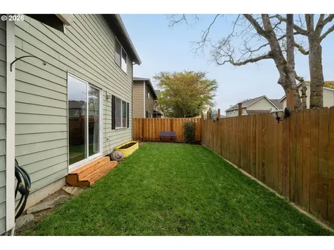 8330 SW Norfolk Lane Portland OR 97224