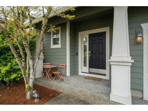 8330 SW Norfolk Lane Portland OR 97224