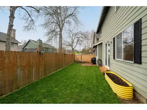 8330 SW Norfolk Lane Portland OR 97224