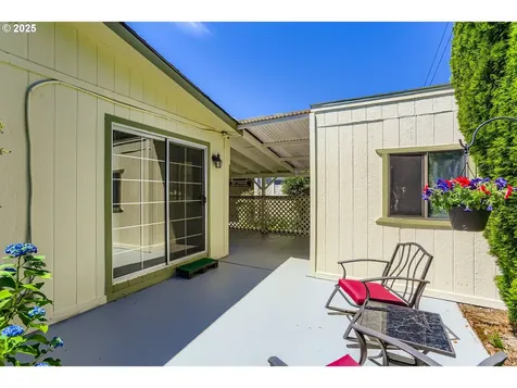 100 SW 195th Avenue Beaverton OR 97006