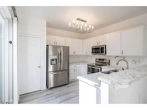 512 NW Celtis Lane Hillsboro OR 97124