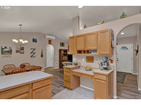 118 Park Village Loop Florence OR 97439