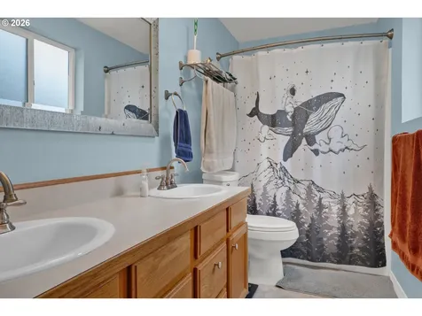 118 Park Village Loop Florence OR 97439