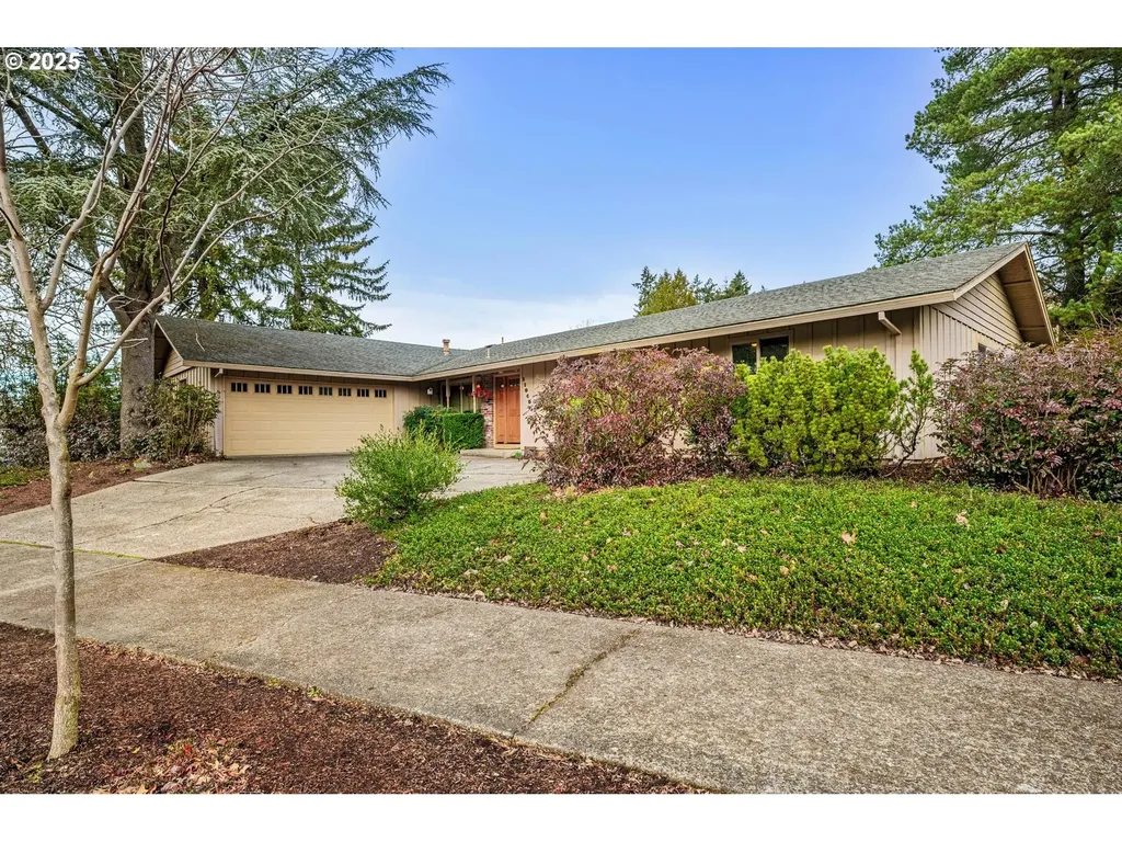 11045 SW Berkshire Street Portland OR 97225
