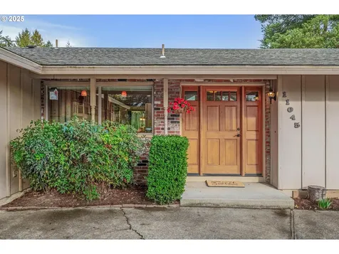 11045 SW Berkshire Street Portland OR 97225