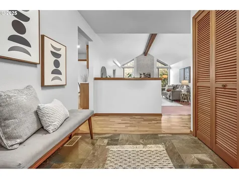 11045 SW Berkshire Street Portland OR 97225