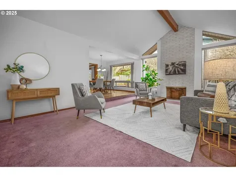 11045 SW Berkshire Street Portland OR 97225