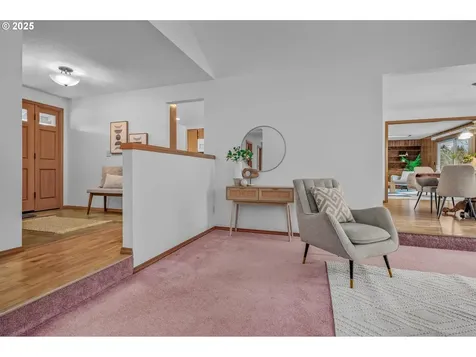 11045 SW Berkshire Street Portland OR 97225