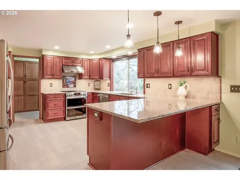 475 Banton Avenue Eugene OR 97404
