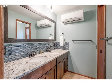 475 Banton Avenue Eugene OR 97404