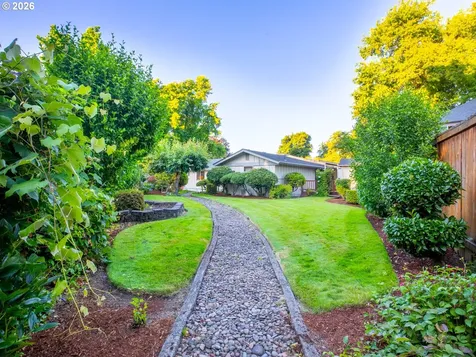 475 Banton Avenue Eugene OR 97404