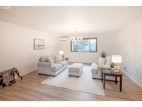475 Banton Avenue Eugene OR 97404