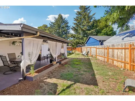 8400 NE Royal Street Vancouver WA 98662